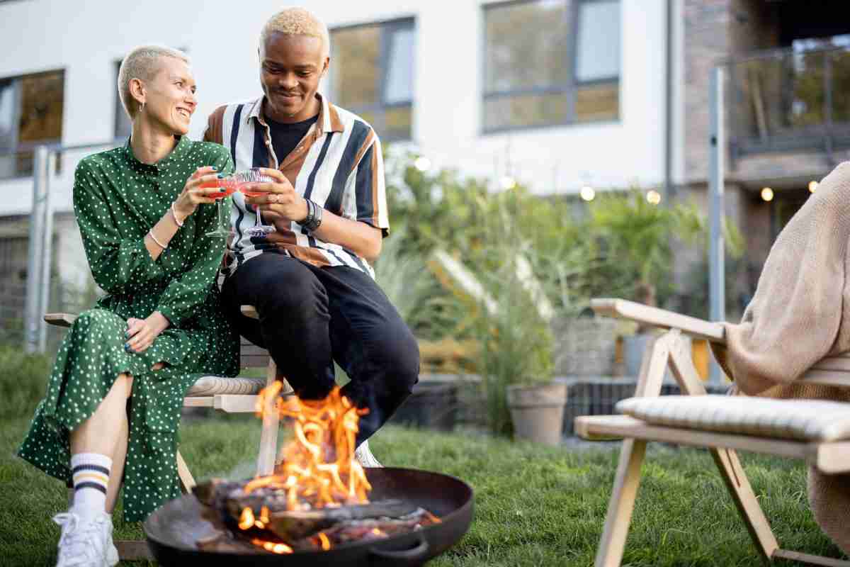 airbnb off platform policy